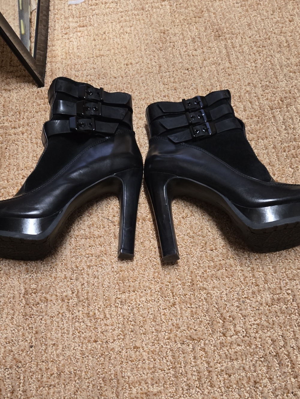 Gianni Bini Black Platform High Heel Ankle Boots with Buckle Straps